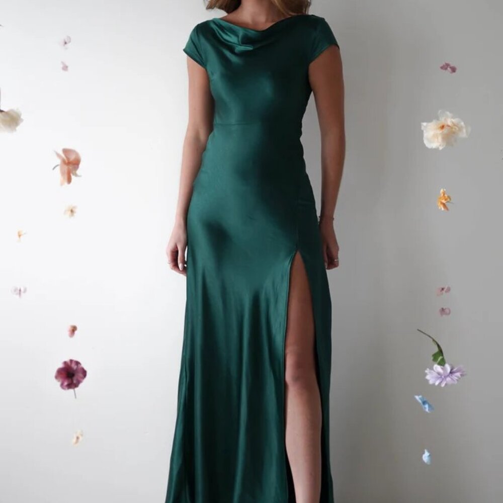 Oh Hello Ramona Soft Satin Maxi Dress | Emerald Green